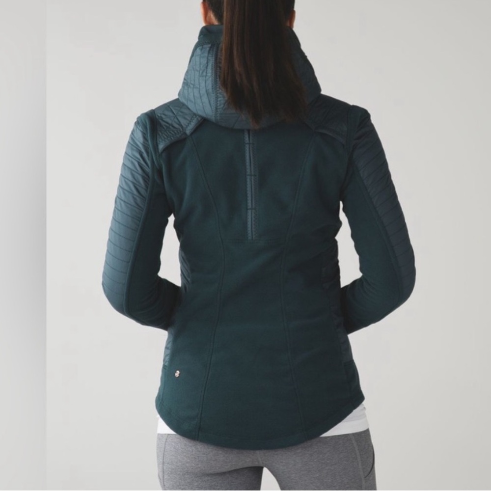 lululemon fleece run jacket size 6 - Picture 6 of 7